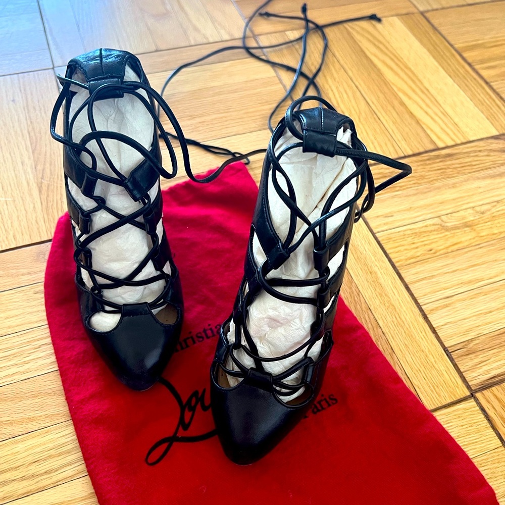 Christian Louboutin Bloody Mary lace up pumps